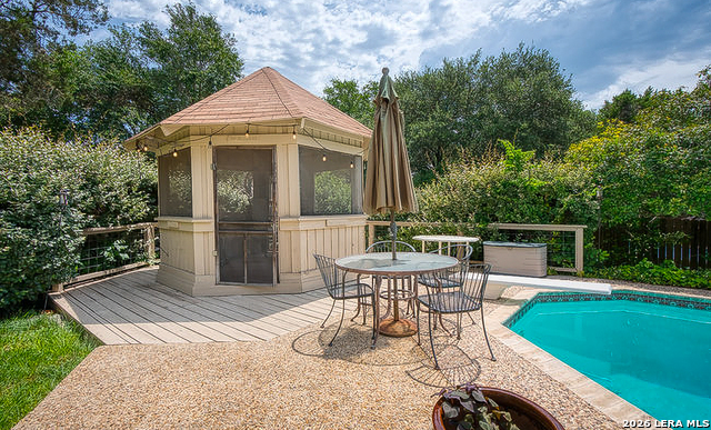 Image 36 of 37 For 16018 Alsace