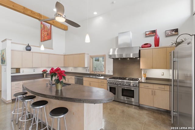 Image 11 of 79 For 170 Bootlegger