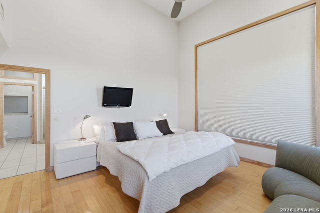 Image 18 of 79 For 170 Bootlegger