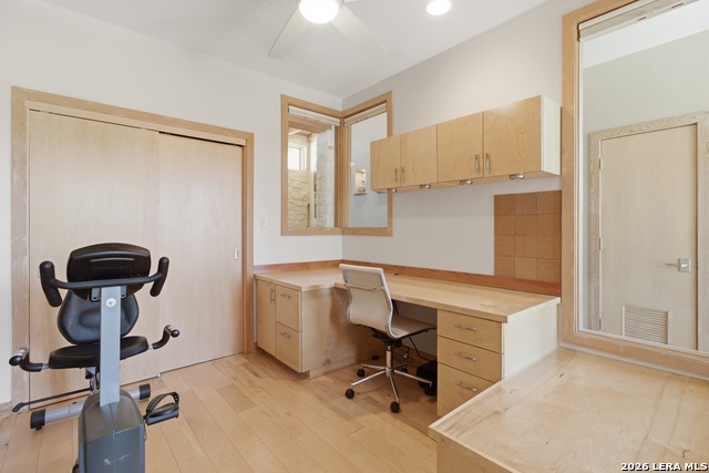 Image 27 of 79 For 170 Bootlegger