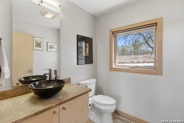 Image 29 of 79 For 170 Bootlegger