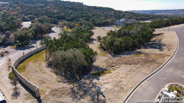 Image 11 of 43 For 21350 Treetop Terrace