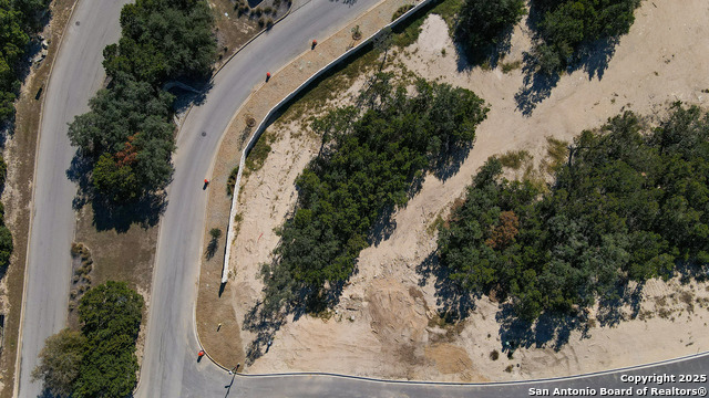 Image 29 of 43 For 21350 Treetop Terrace