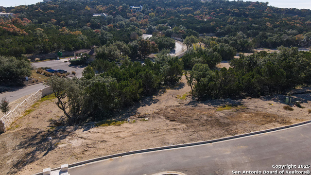 Image 8 of 43 For 21350 Treetop Terrace
