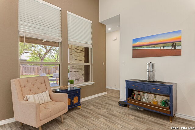 Listing photo id 10 for 162 Cimarron Creek