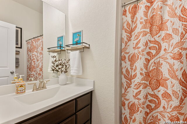 Listing photo id 26 for 162 Cimarron Creek