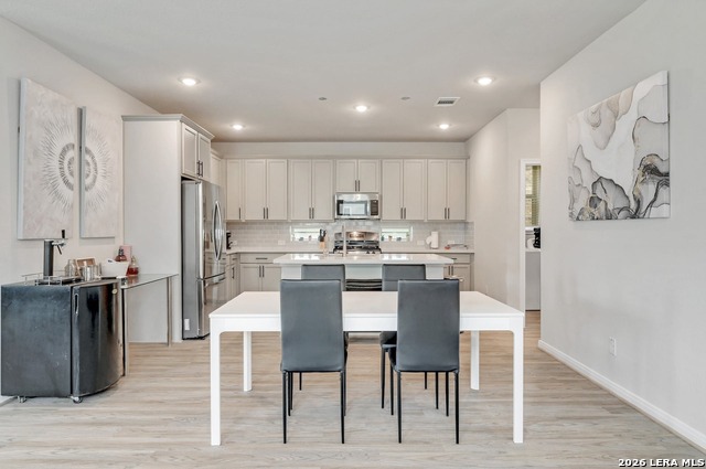 Image 9 of 12 For 9115 Devils River