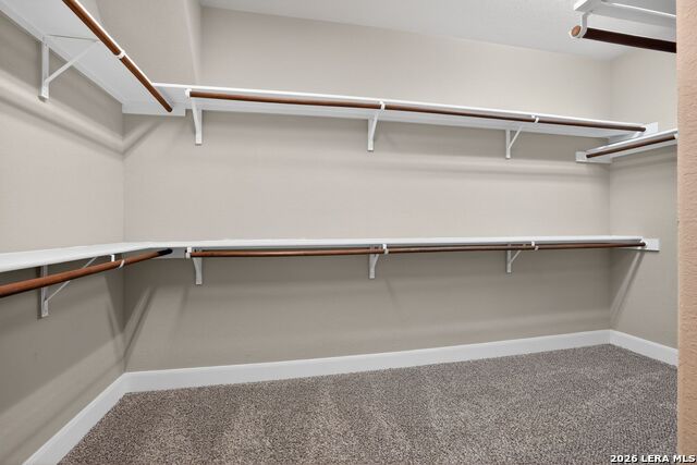 Image 32 of 49 For 18039 Branson