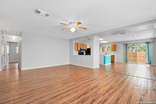 Image 4 of 20 For 9443 Sycamore Brook