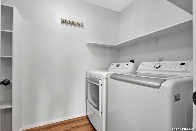 Image 8 of 20 For 9443 Sycamore Brook