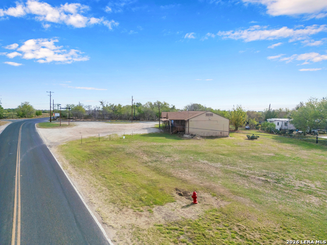 Image 4 of 17 For 13585 Luckey Rd