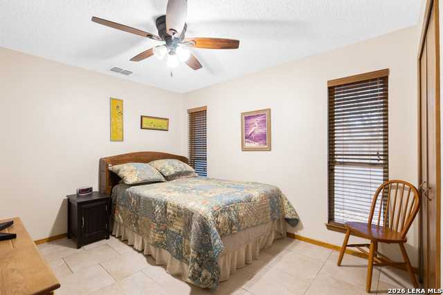 Image 22 of 35 For 8419 Burwell