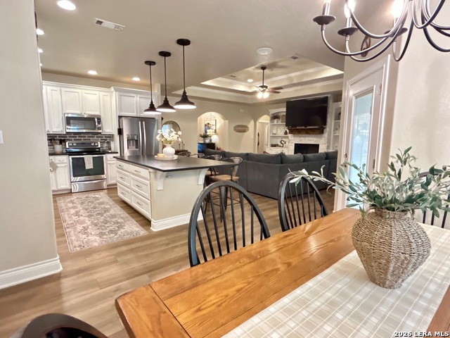 Image 20 of 52 For 1715 Mountain Springs