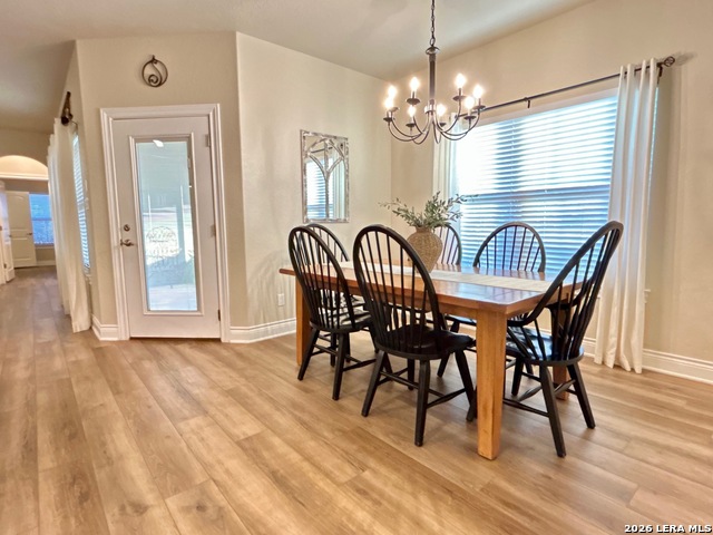 Image 23 of 52 For 1715 Mountain Springs