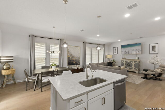 Image 15 of 28 For 16231 Bronco Vw