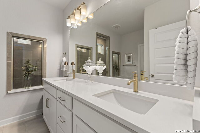 Image 22 of 28 For 16231 Bronco Vw