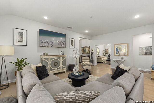 Image 5 of 28 For 16231 Bronco Vw