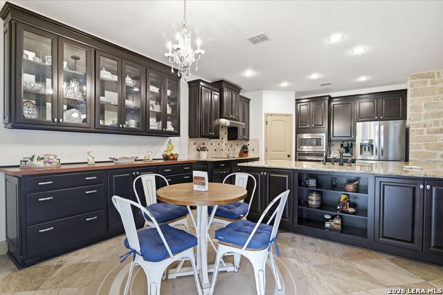 Image 17 of 36 For 23506 Enchanted Bend