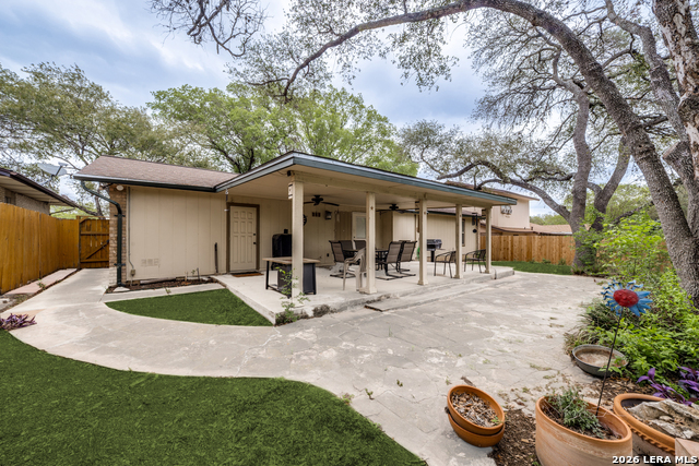 Image 5 of 26 For 6534 Hoofs  