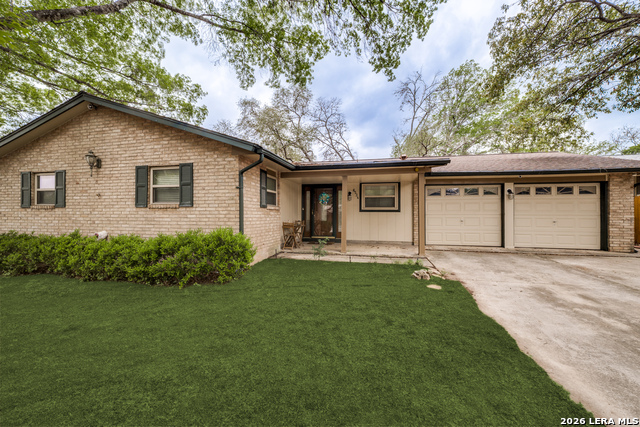 Image 6 of 26 For 6534 Hoofs  