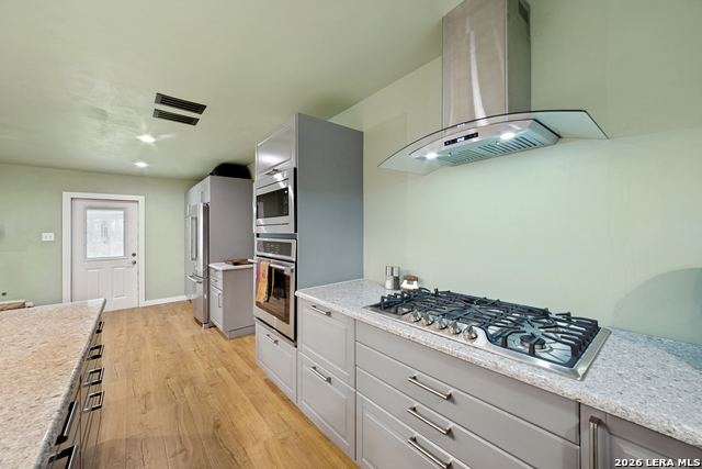 Image 7 of 26 For 6534 Hoofs  