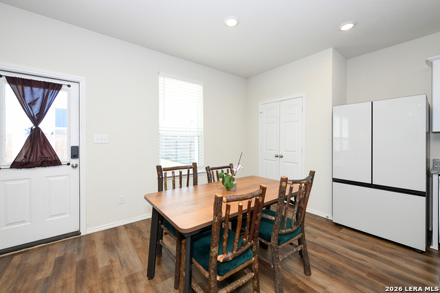 Image 11 of 37 For 809 Beacon Heights