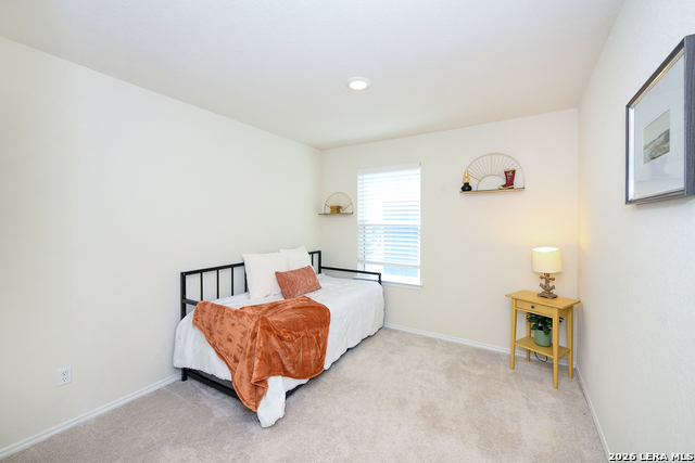 Image 24 of 37 For 809 Beacon Heights