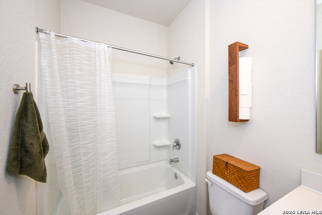 Image 29 of 37 For 809 Beacon Heights