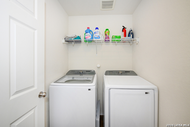 Image 30 of 37 For 809 Beacon Heights