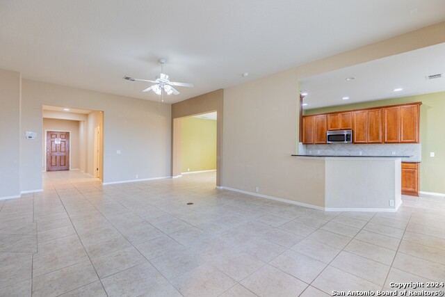 Image 15 of 37 For 15927 Sight Scape