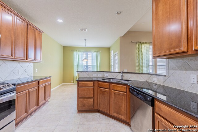 Image 20 of 37 For 15927 Sight Scape