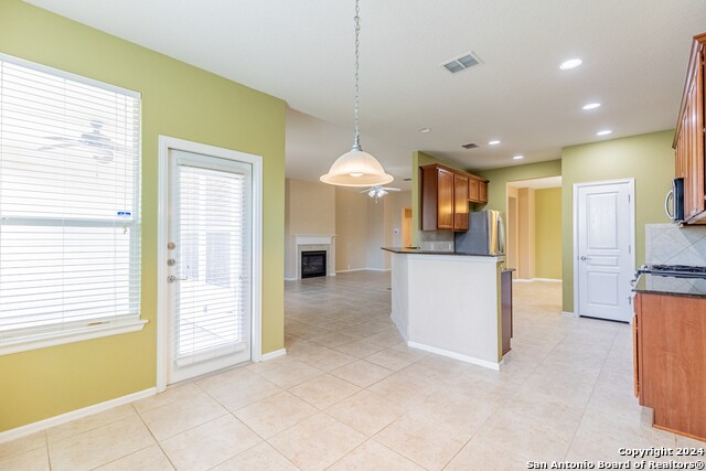 Image 24 of 37 For 15927 Sight Scape