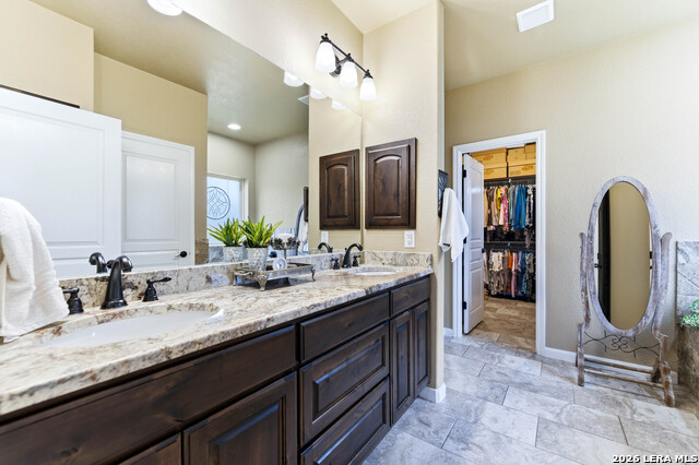 Image 40 of 46 For 203 Unit B Champions Blvd (two Homes)