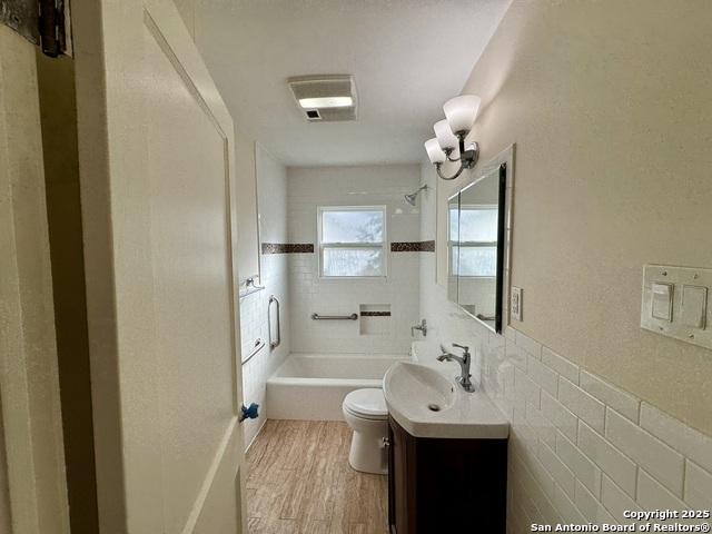 Image 19 of 23 For 207 Terra Alta