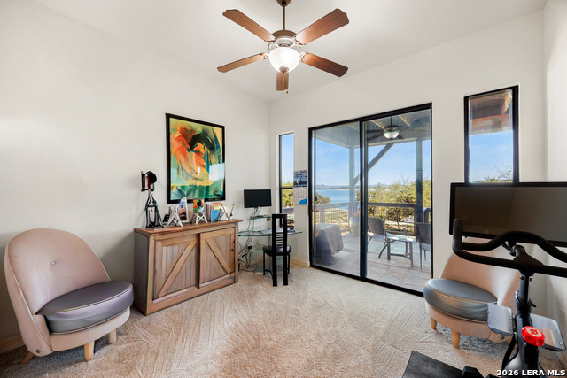 Image 14 of 79 For 2633 Lakeview Dr