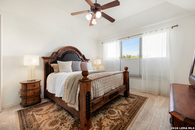 Image 28 of 79 For 2633 Lakeview Dr