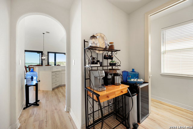 Image 38 of 79 For 2633 Lakeview Dr