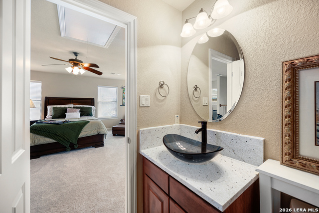 Image 42 of 79 For 2633 Lakeview Dr