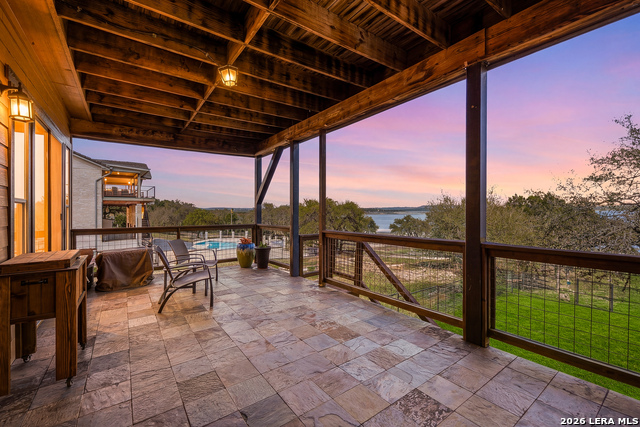 Image 44 of 79 For 2633 Lakeview Dr