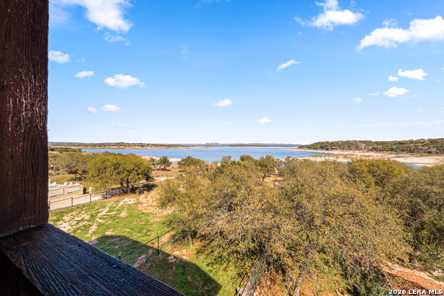 Image 47 of 79 For 2633 Lakeview Dr