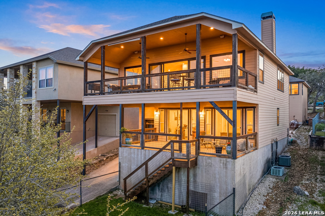 Image 5 of 79 For 2633 Lakeview Dr