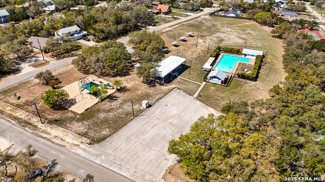 Image 72 of 79 For 2633 Lakeview Dr