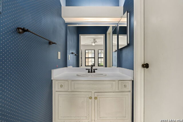 Image 18 of 37 For 7711 Callaghan  801