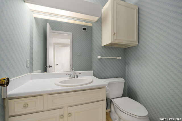 Image 24 of 37 For 7711 Callaghan  801