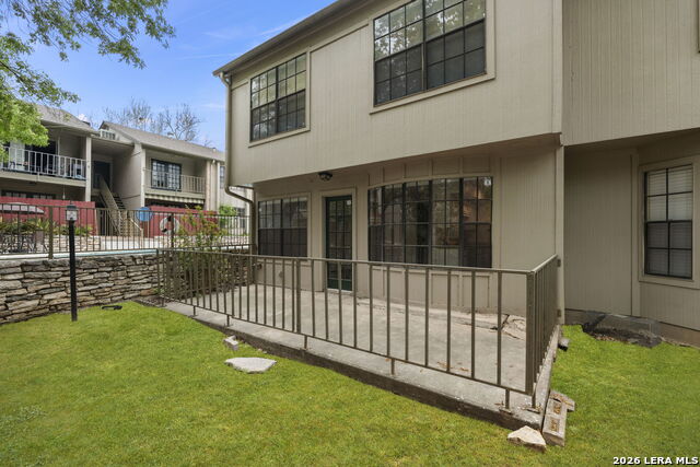 Image 5 of 37 For 7711 Callaghan  801