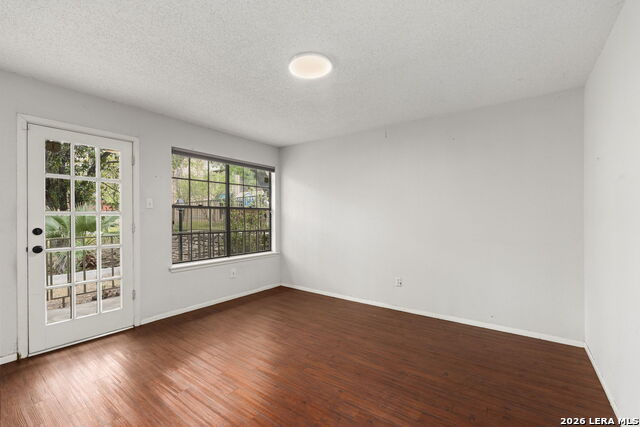 Image 6 of 37 For 7711 Callaghan  801