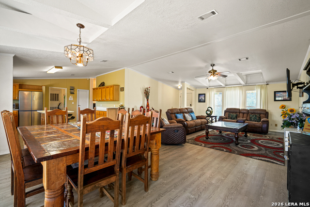 Image 11 of 37 For 1427 Elmhurst Dr.