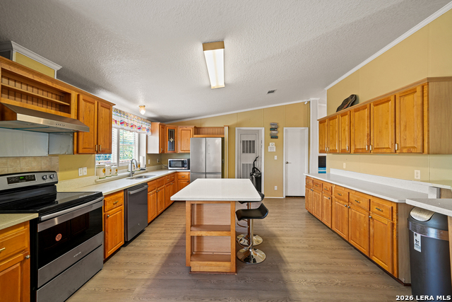 Image 15 of 37 For 1427 Elmhurst Dr.