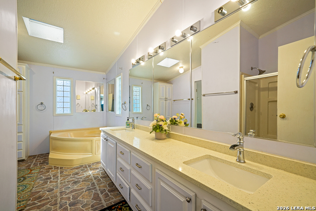 Image 21 of 37 For 1427 Elmhurst Dr.