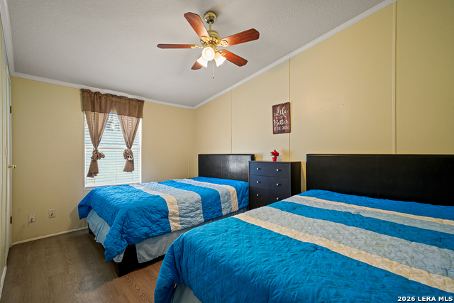 Image 25 of 37 For 1427 Elmhurst Dr.